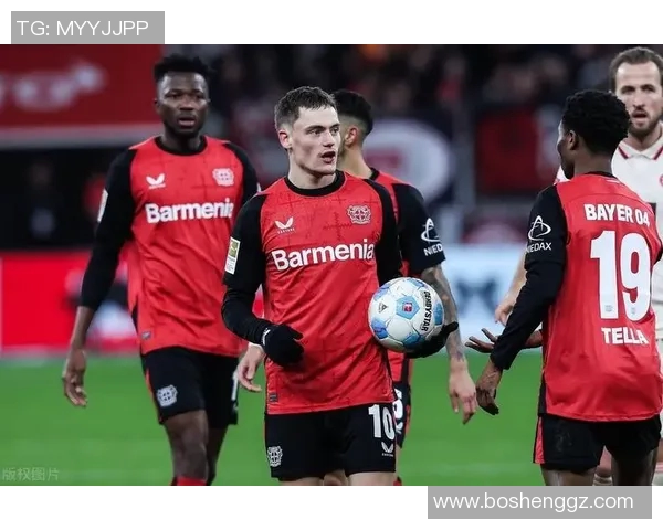 德甲球员戴维斯成为焦点，表现引人瞩目